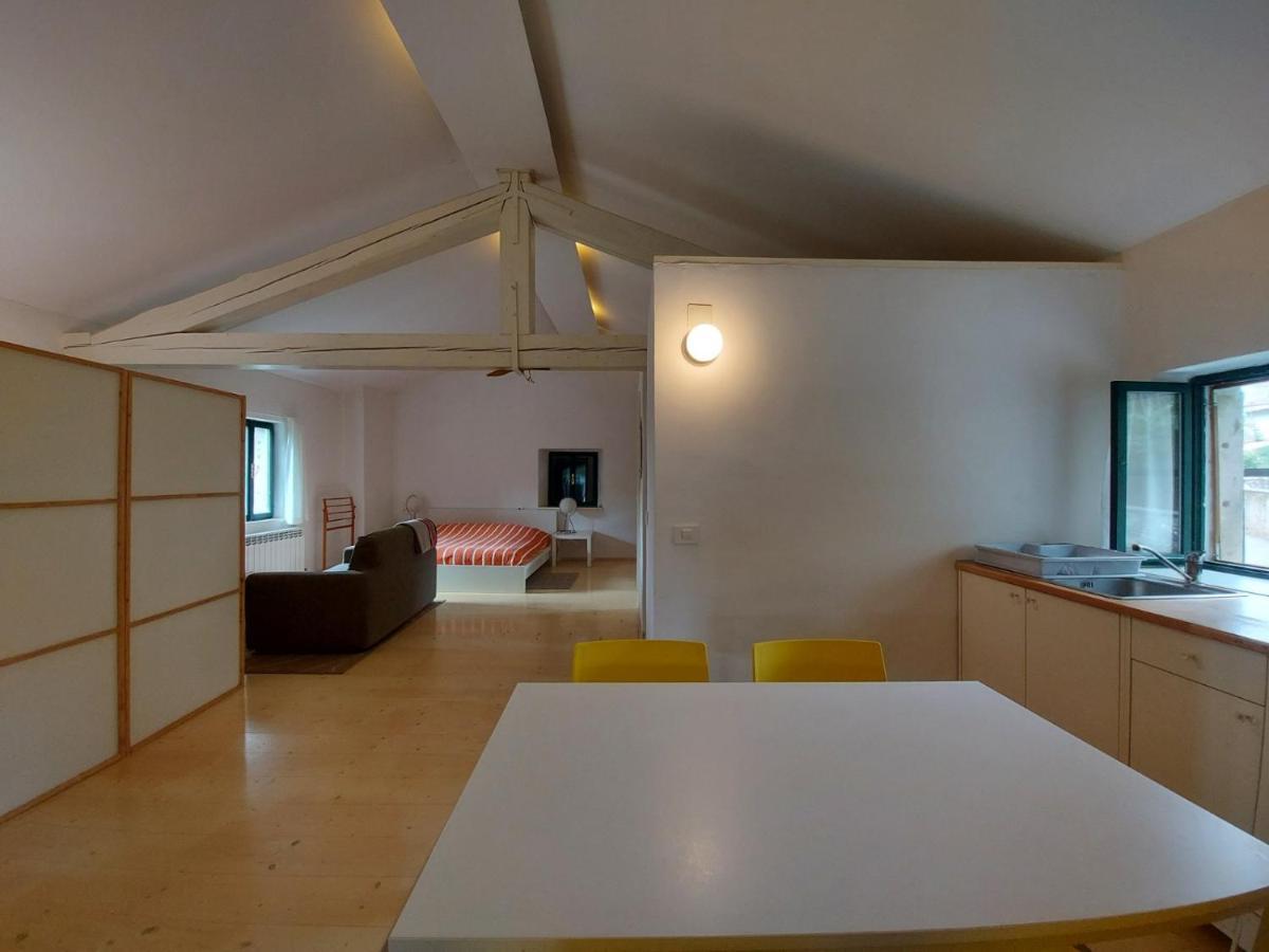 Komen Apartmaji Hedera מראה חיצוני תמונה
