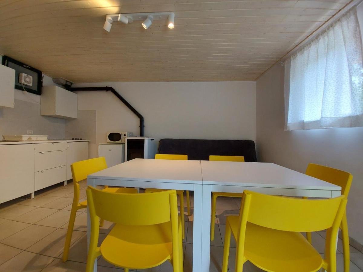 Komen Apartmaji Hedera מראה חיצוני תמונה
